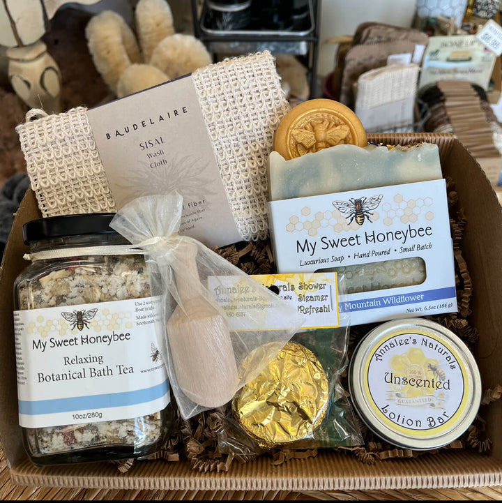 Best-Selling 'Pamper Me' Gift Box